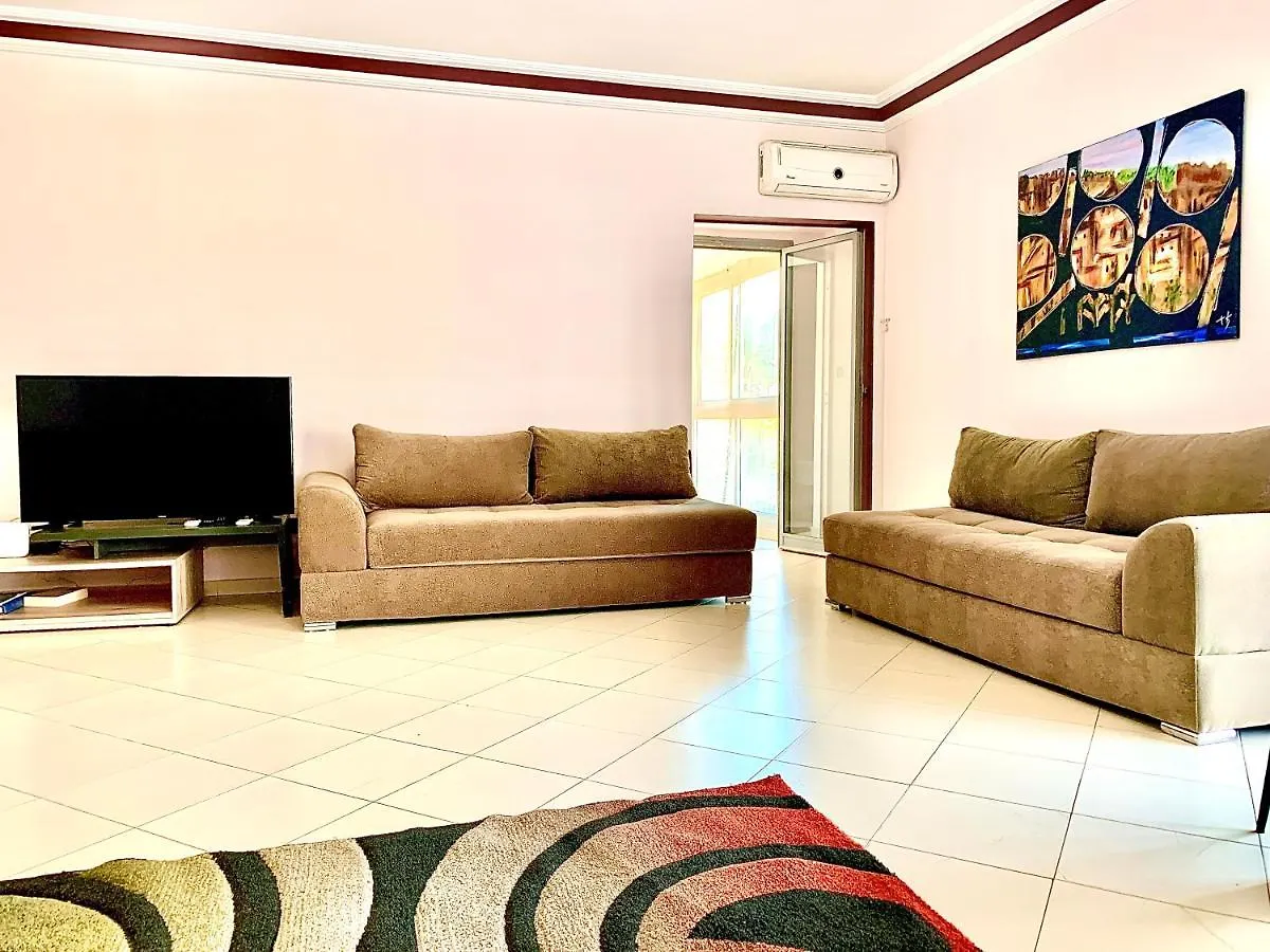 Anfa 28 - 2 Bedrooms - Well Located Apartment - Large And Pleasant Casablanca